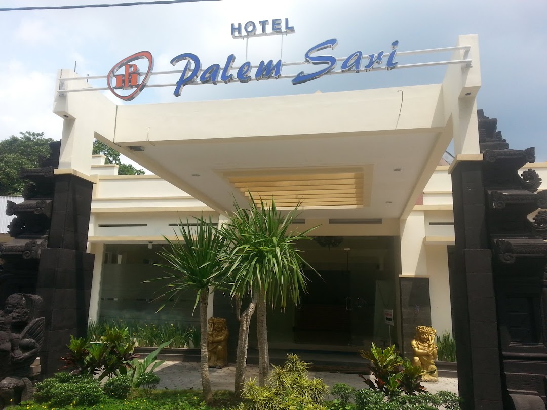 Penginapan Farel